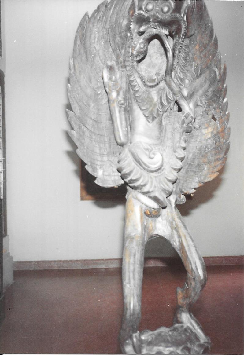 901225 puri lukisan ubud