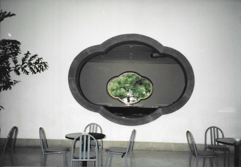 921002 Fragrant Hill Park Hotel seat by the window