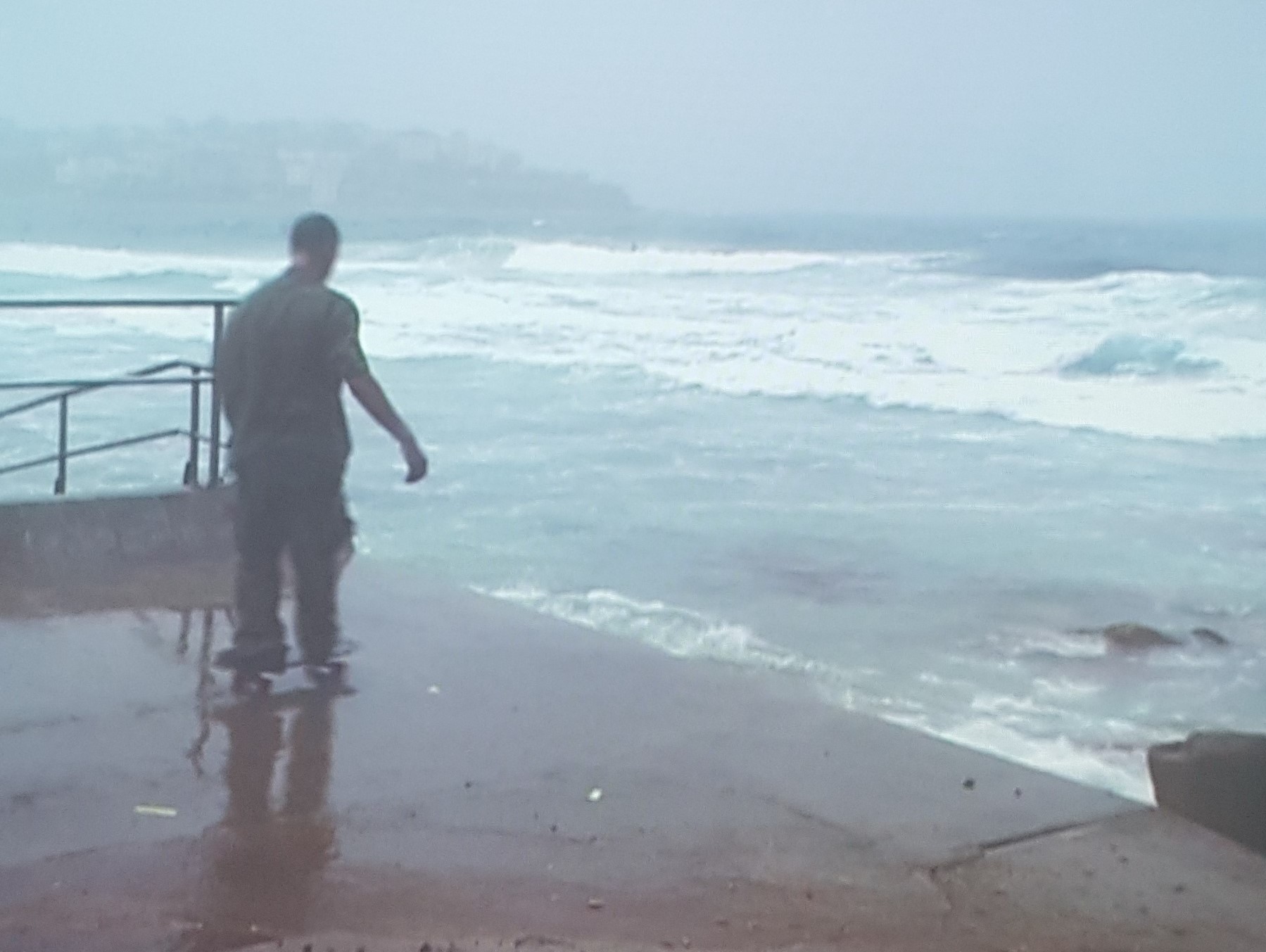 Shaun Gladwell, Storm Sequence, 2000